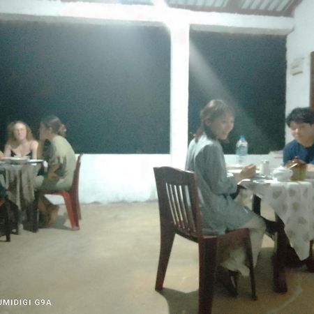 Rithu Homestay Sigirija Zewnętrze zdjęcie